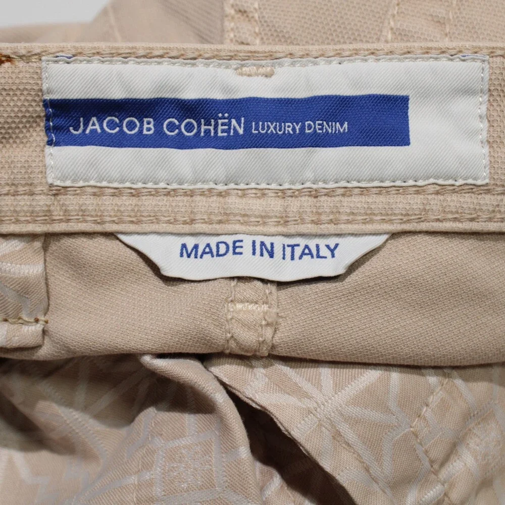 Jacob Cohen NWT 5 Pocket Jean Cut Pants Size 30 US Slim Fit Bard in Beige Cotton